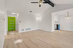 7016 Crosswood Dr, Austin, TX 78745 - Photo 10