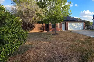 1153 Overlook Way, San Marcos, TX 78666 - Photo 1