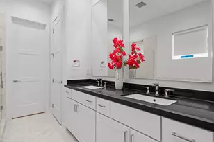 2805 McCurdy St, Austin, TX 78723 - Photo 22