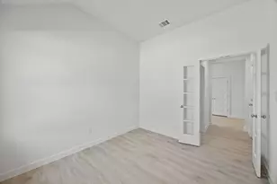 108 Divisadero Dr, Hutto, TX 78634 - Photo 28