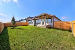 108 Divisadero Dr, Hutto, TX 78634 - Photo 30