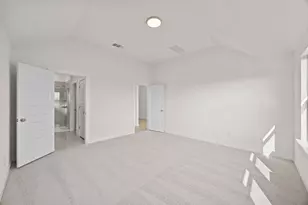 108 Divisadero Dr, Hutto, TX 78634 - Photo 16