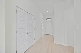 108 Divisadero Dr, Hutto, TX 78634 - Photo 20