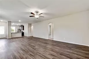 121 Declaration Ln, Liberty Hill, TX 78642 - Photo 8