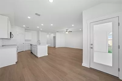 116 Crow Valley Drive, Jarrell, TX 76537 - Photo 4