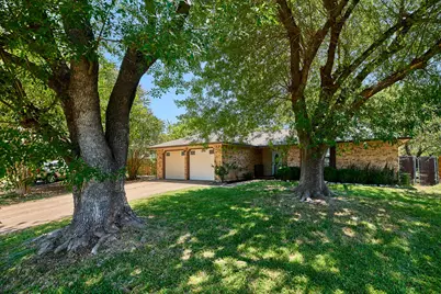 1105 Stratford Cove, Round Rock, TX 78664 - Photo 2