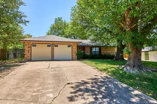 1105 Stratford Cove, Round Rock, TX 78664 - Photo 4