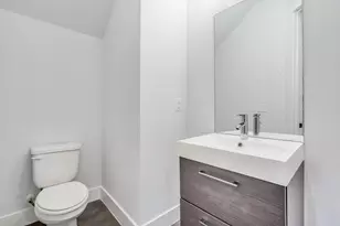 302 Irma Dr, Austin, TX 78752 - Photo 14