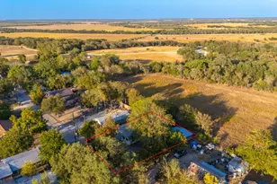 1392 E Market St, Lockhart, TX 78644 - Photo 20