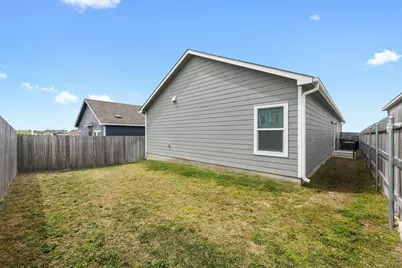 221 Barbary Coast Lane, Jarrell, TX 76537 - Photo 26