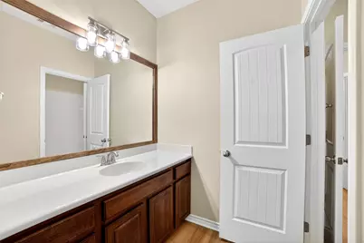 1090 Sussex, Round Rock, TX 78665 - Photo 32