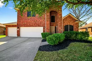 1090 Sussex, Round Rock, TX 78665 - Photo 2