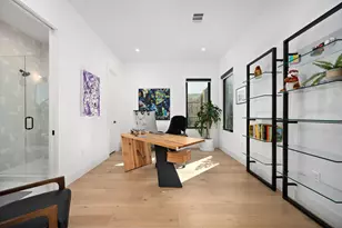 1004 Audrey Ct, Austin, TX 78704 - Photo 14