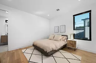 1004 Audrey Ct, Austin, TX 78704 - Photo 20