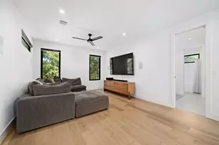 1004 Audrey Ct, Austin, TX 78704 - Photo 10