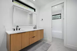1004 Audrey Ct, Austin, TX 78704 - Photo 20