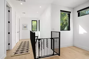 1004 Audrey Ct, Austin, TX 78704 - Photo 18