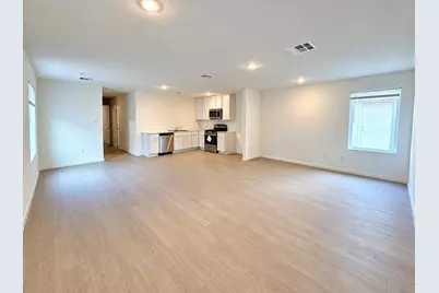 [Address not provided], San Antonio, TX 78223 - Photo 4