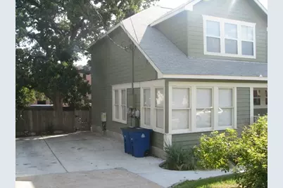 907 W 30th Street #B, Austin, TX 78705 - Photo 18