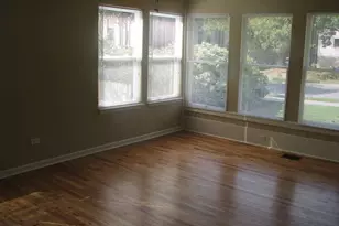 907 W 30th St, Austin, TX 78705 - Photo 10