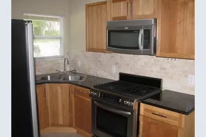 907 W 30th Street #B, Austin, TX 78705 - Photo 4