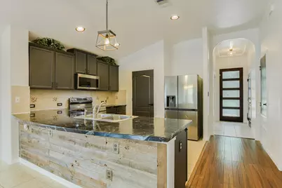 18821 Mangan Way, Pflugerville, TX 78660 - Photo 4