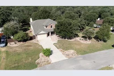 112 McLeod, Cedar Creek, TX 78612 - Photo 4