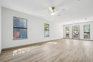 10502 Scotland Well Dr, Austin, TX 78750 - Photo 32