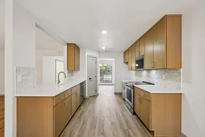 10502 Scotland Well Drive, Austin, TX 78750 - Photo 18