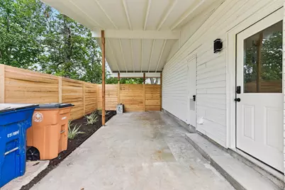 7503 Carriage Drive, Austin, TX 78752 - Photo 34