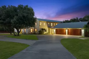 4401 Whirlwind Cove, Spicewood, TX 78669 - Photo 2