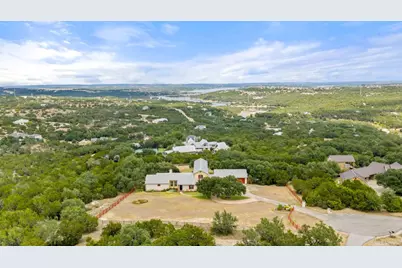 4401 Whirlwind Cove, Spicewood, TX 78669 - Photo 38