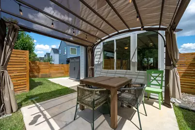 1190 Sarabeth Way, Austin, TX 78721 - Photo 18