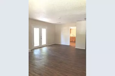9009 Quail Valley Drive #B, Austin, TX 78758 - Photo 4