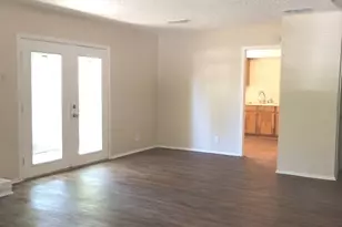 9009 Quail Valley Dr, Austin, TX 78758 - Photo 4