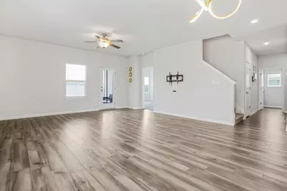 109 Osier Pass, Hutto, TX 78634 - Photo 8