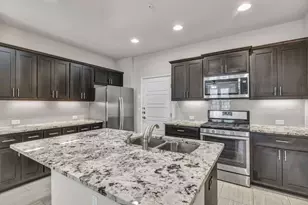 13800 Lyndhurst St, Austin, TX 78717 - Photo 12