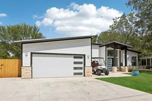 604 Wilhelm St, Bastrop, TX 78602 - Photo 6