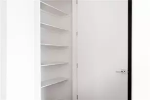 207 W Johanna St, Austin, TX 78704 - Photo 8