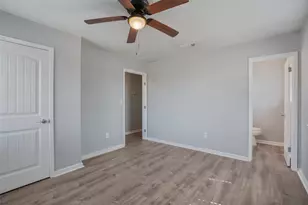 801 E Johnson St, Burnet, TX 78611 - Photo 16