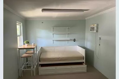 801 E Johnson Street, Burnet, TX 78611 - Photo 32