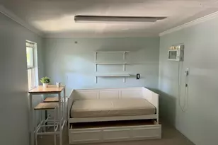 801 E Johnson St, Burnet, TX 78611 - Photo 32