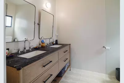 5205 Andover Place, Austin, TX 78723 - Photo 16