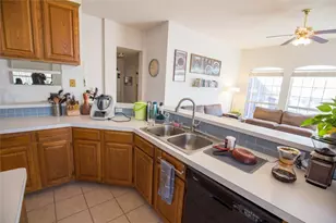 11584 Cedarcliffe, Austin, TX 78750 - Photo 14