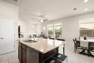 18101 Pomelo Lane #B, Pflugerville, TX 78660 - Photo 4