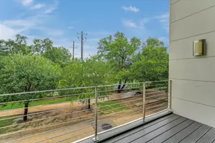 604 N Bluff Dr, Austin, TX 78745 - Photo 18