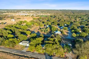 1255 Lovers Ln, Bastrop, TX 78602 - Photo 40