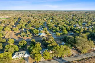 1255 Lovers Ln, Bastrop, TX 78602 - Photo 38