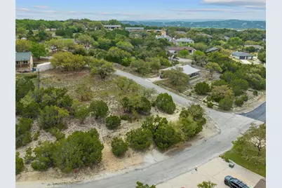 21512 Perry Cove, Lago Vista, TX 78645 - Photo 12