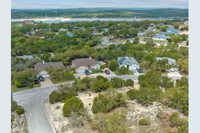 21512 Perry Cove, Lago Vista, TX 78645 - Photo 10